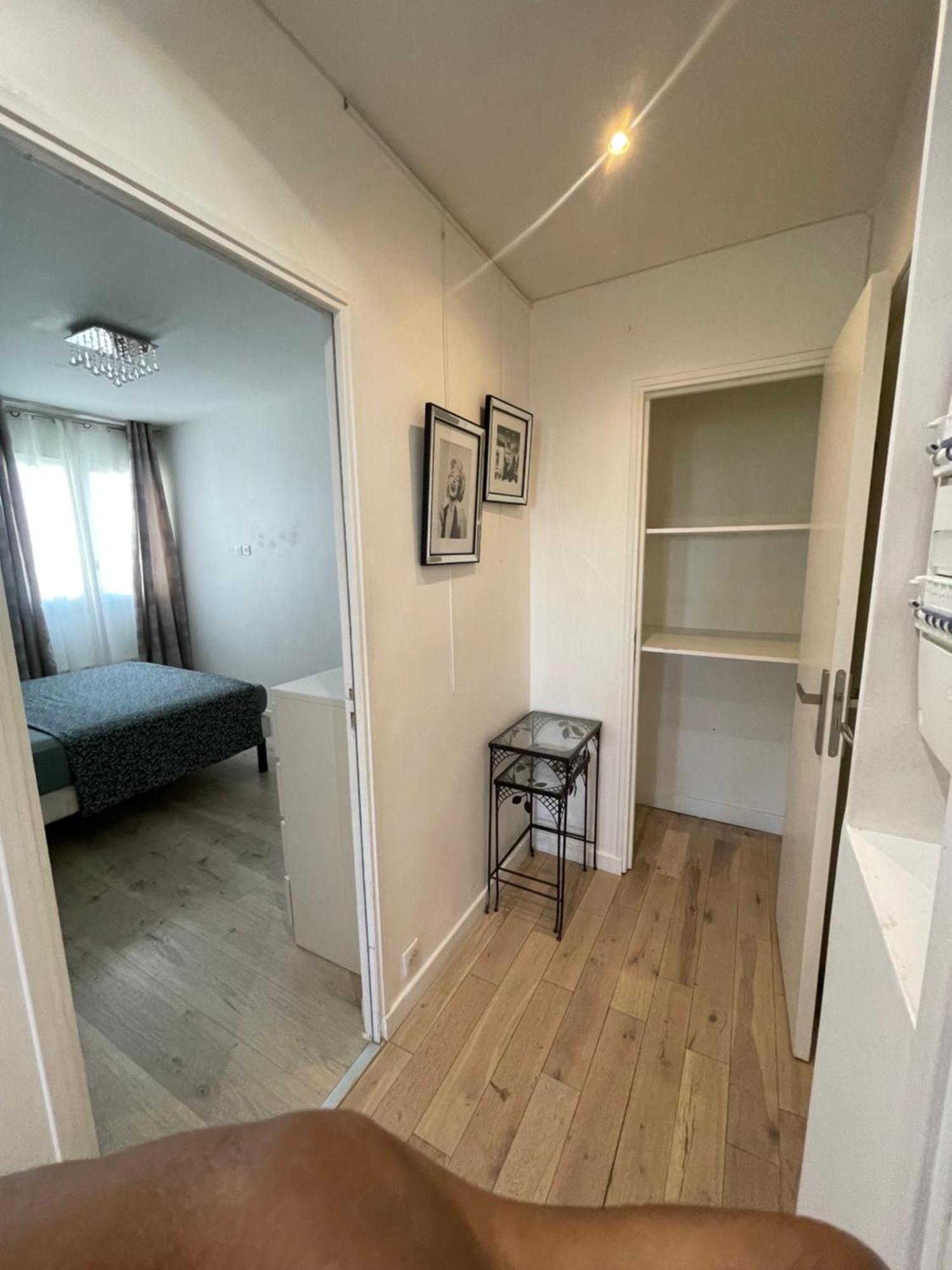 Tres Joli Appartement Mignon Confortable A Paris Villeneuve-La-Garenne Exteriör bild